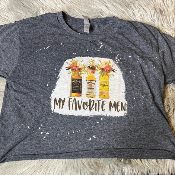 My favorite men crop tee - Picture 1 of 5